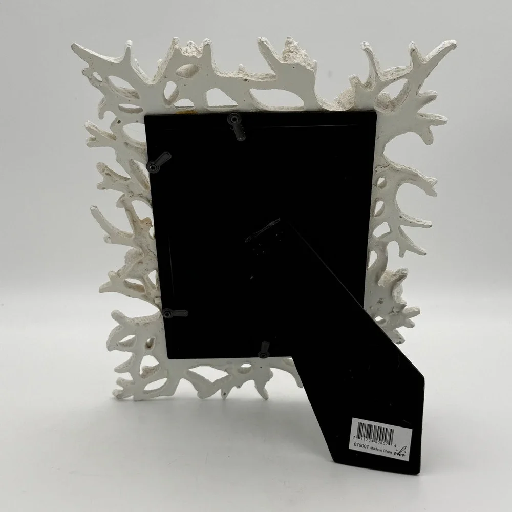 IHI White Coral Seashell Photo Frame 4x6 Coastal Nautical Beach Decor 676007